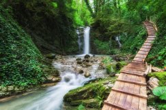 Долина Легенд и 33 водопада: Фотография